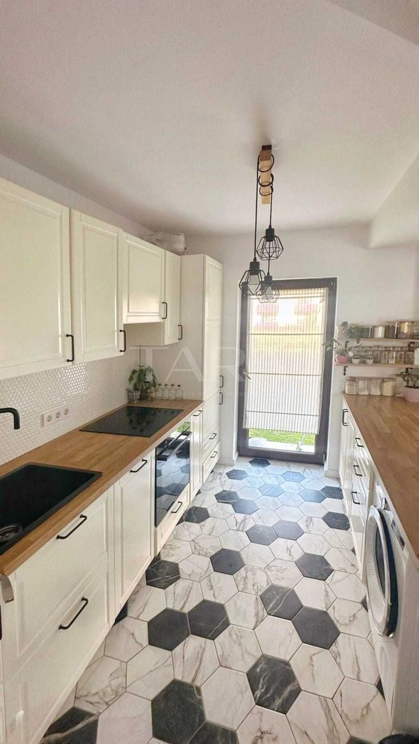 Apartament 2 camere, grădină proprie 40 mp, vilă  2022. - Poză 2