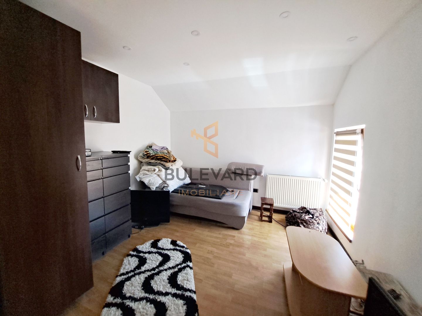 Casa individual situata in zona Hasdeu - Poză 7