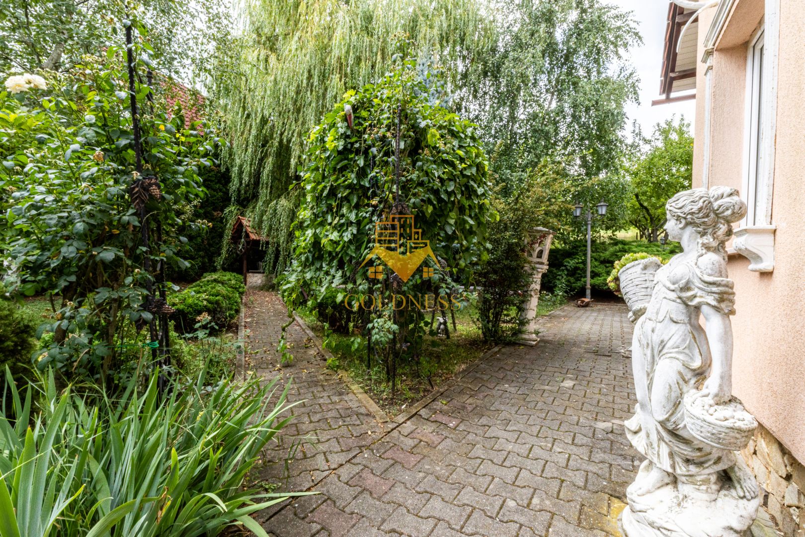 Casa individuala, 5 camere, dressing,garaj, 1000 mp gradina, Borhanci - Poză 25
