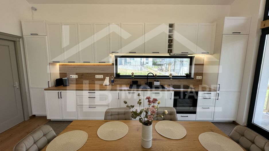 Casa individuala, 4 camere, 300mp, Zona Livezeni - Poză 3