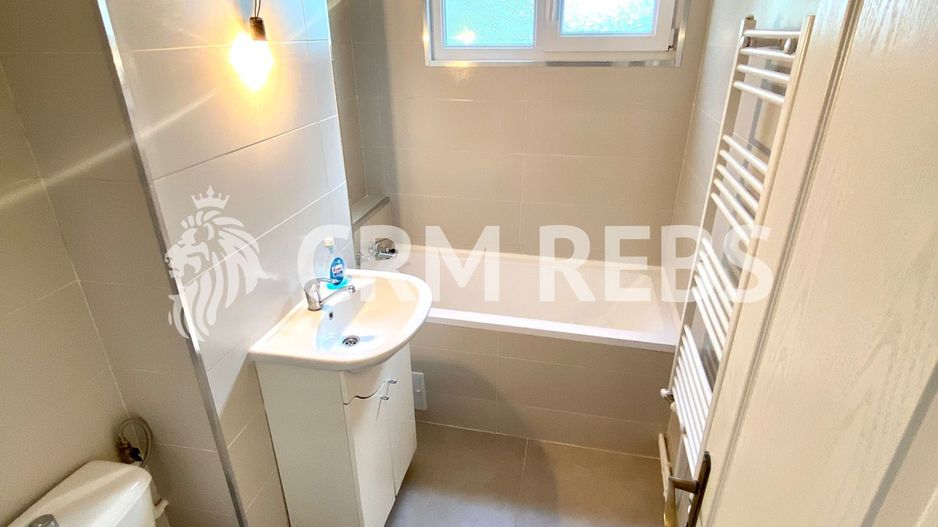 2 Camere Podu Ros - Poză 2