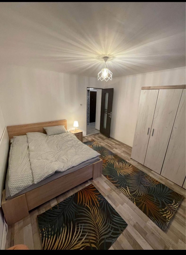 Apartament cu o camera zona Tudor - Poză 2