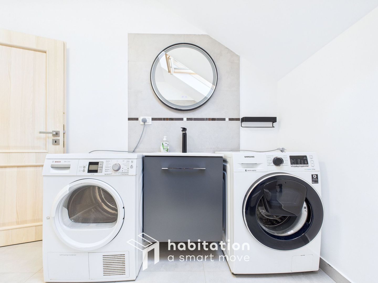 Casă individuală  în Dumbrăvița – liniște, spațiu și lumină naturală - Poză 25