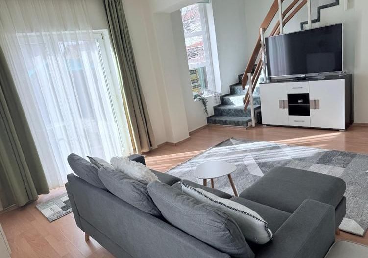 Vila 3 camere Pipera Class. Curte 200mp. 2 locuri parcare. - Poză 3