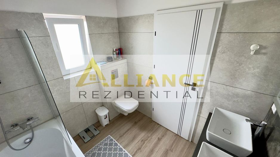 Casa Individuala - 4 camere - 3 bai - 300mp teren - Poză 13