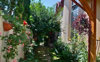 Ag EUROPA vinde casa individuala 7 cam  teren 4 ari zona TITULESCU . - Poză 10