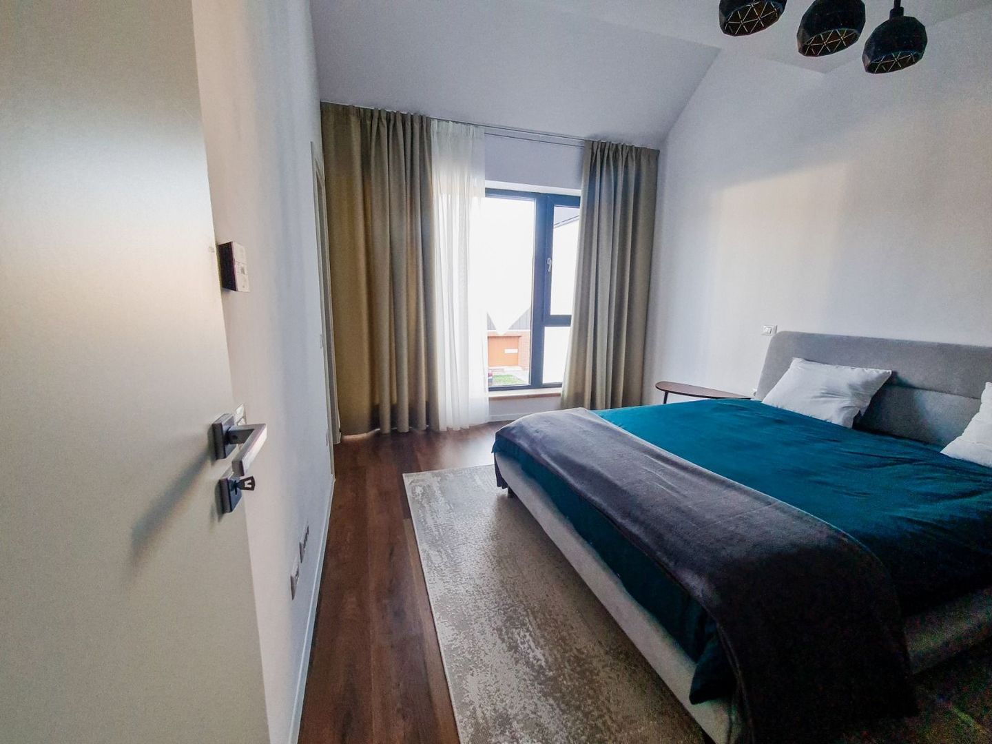 vila 4 camere | Matei Millo | Pipera Andronache | 2 parcari - Poză 8