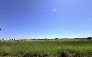 Teren de vânzare în Comuna Bradu -central– Strada Frații Preda! - Poză 3