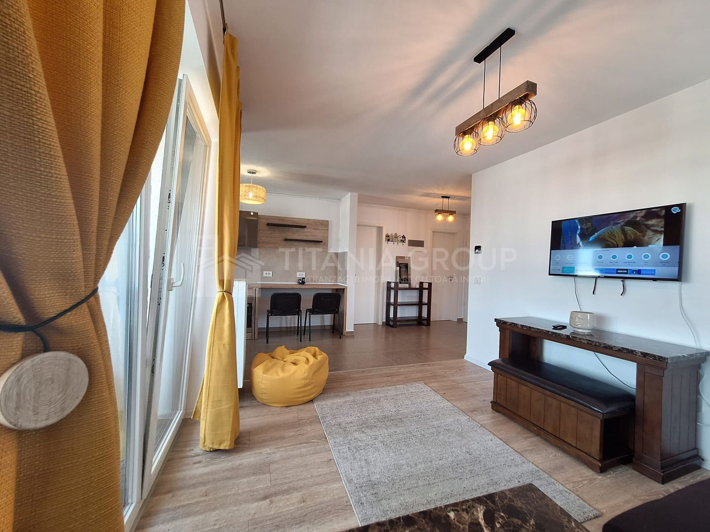 Apartament modern, cu loc de parcare si boxa - Kasper Coresi - Poză 3