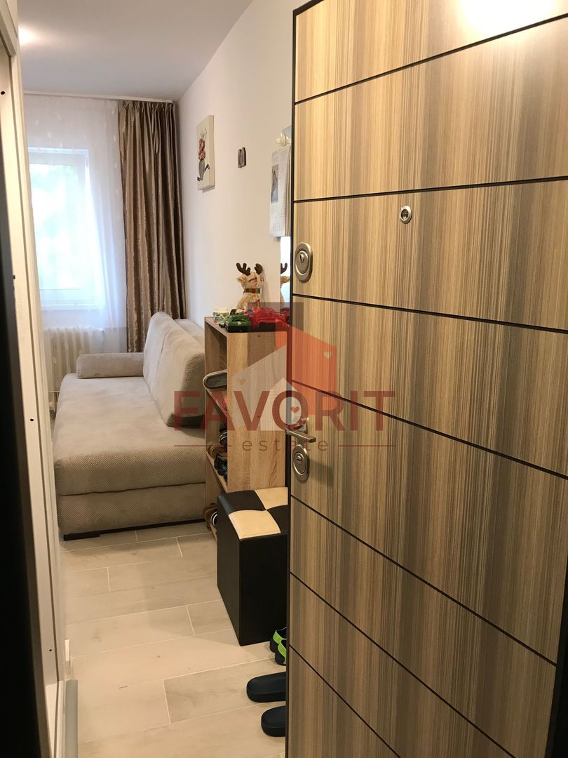 garsoniera | etaj 1 | zona excelenta | mobilat si utilat | - Poză 7