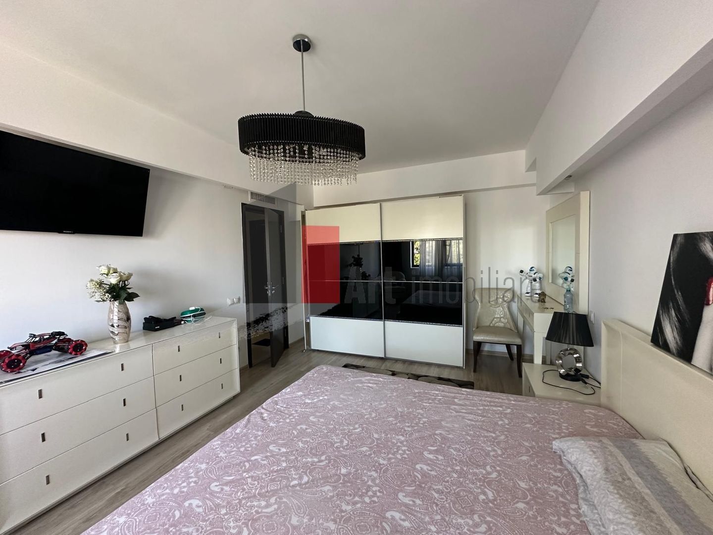 Apartament 3 camere, 145 la 6 min de metrou Eroii Revoluției - Poză 11