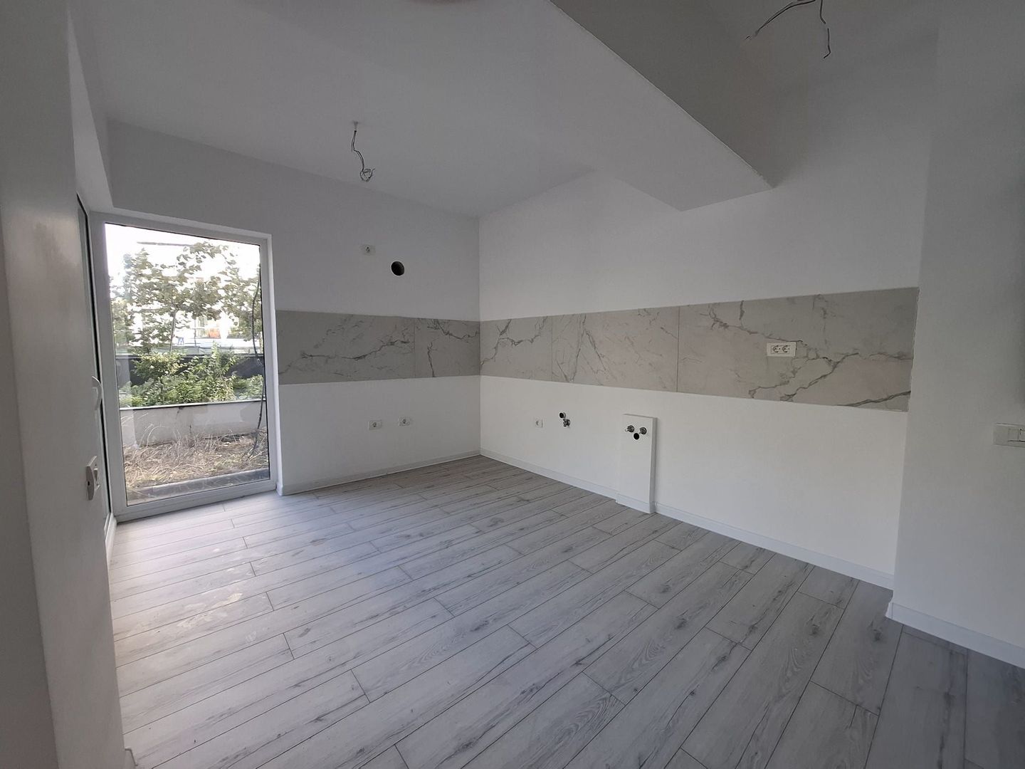 4 camere Bloc Nou Rezidential Birouri L330 GranVia Lake View - Poză 19