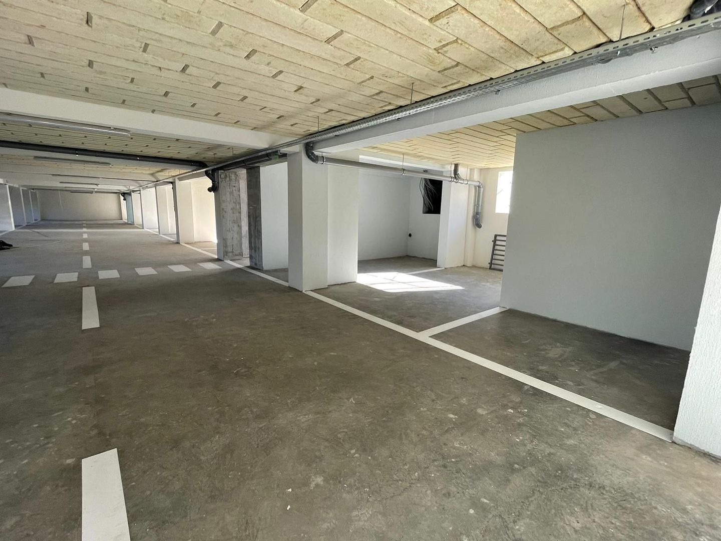 Apartament 2 camere , central Otopeni | Comision 0 | - Poză 11
