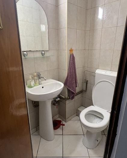 Apartament 3 camere parter decomandat, 67,7 mp, mobilat metrou - Poză 14