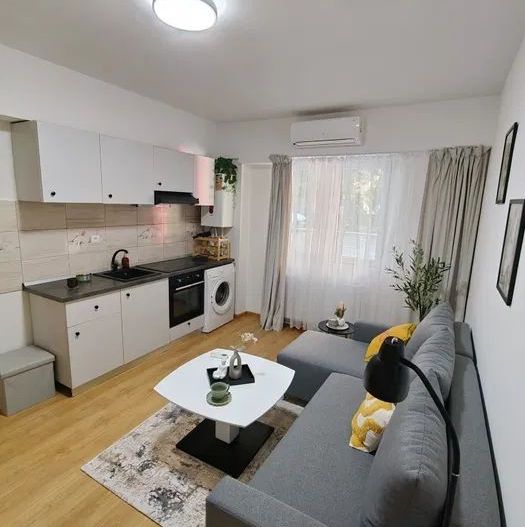 STUDIO- PIATA SUDULUI, PET-FRIENDY, DORMITOR SEPARAT, METROU, CENTRALA - Poză 2