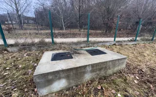 TEREN INTRAVILAN 2200 MP CAMPULUNG ARGES - Poză 12