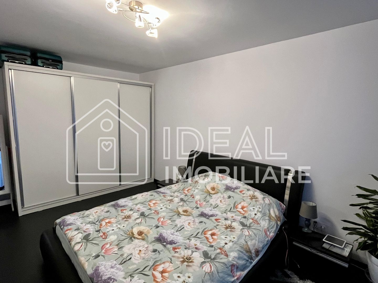 Penthouse cu 4 camere si terasa, complet Mobilat, zona Doamna Stanca - Poză 7