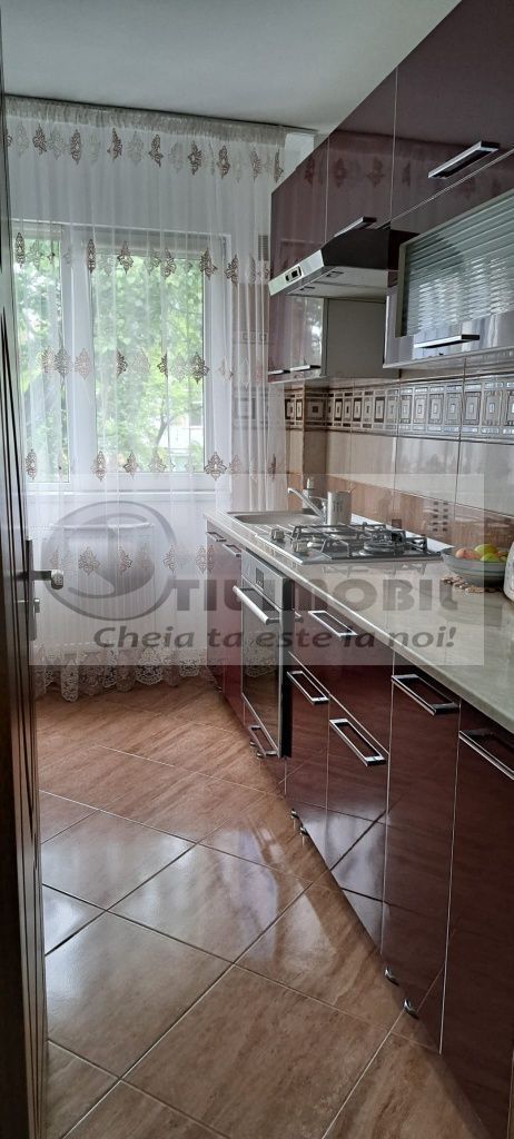 Apartment 2 camere, SD, 54mp et.3, Podu Roș - Poză 3