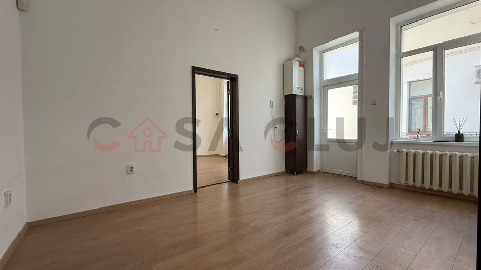 40 MP | PIATA MIHAI VITEAZU | LOCUINTA / SPATIU BIROU - Poză 2
