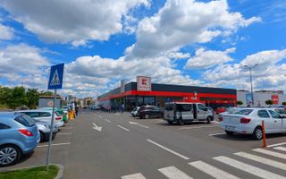 Spatiu comercial 223 mp, vitrina 13 ml, acces dublu, Bd. Metalurgiei - Poză 12