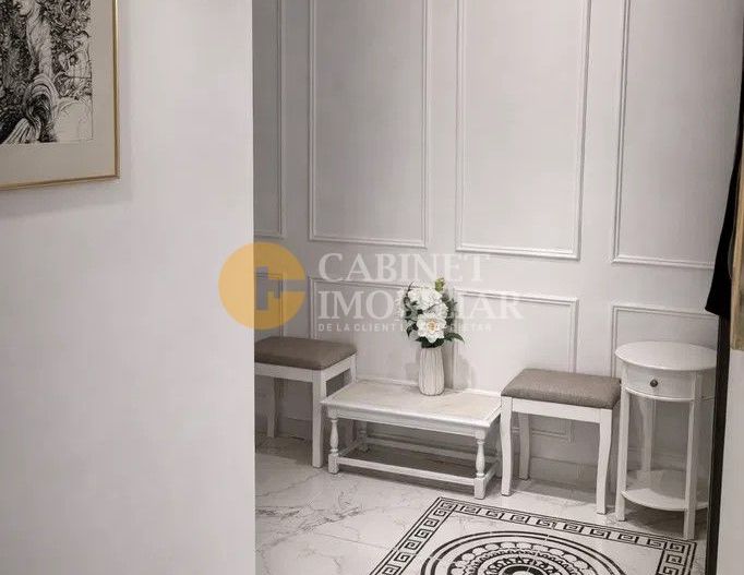 TATARASI - BLOC NOU INTABULAT - ETAJ INTERMEDIAR - MOBILAT SI UTILAT - Poză 7