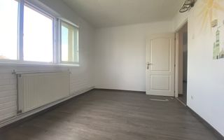 Camere spatioase!Vanzare apartament cu 2 camere, Targoviste - Micro 11 - Poză 4