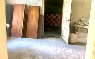 Casă Centrală 92 mp-Teren 147 mp- Proiect profitabil la renovare - Poză 4