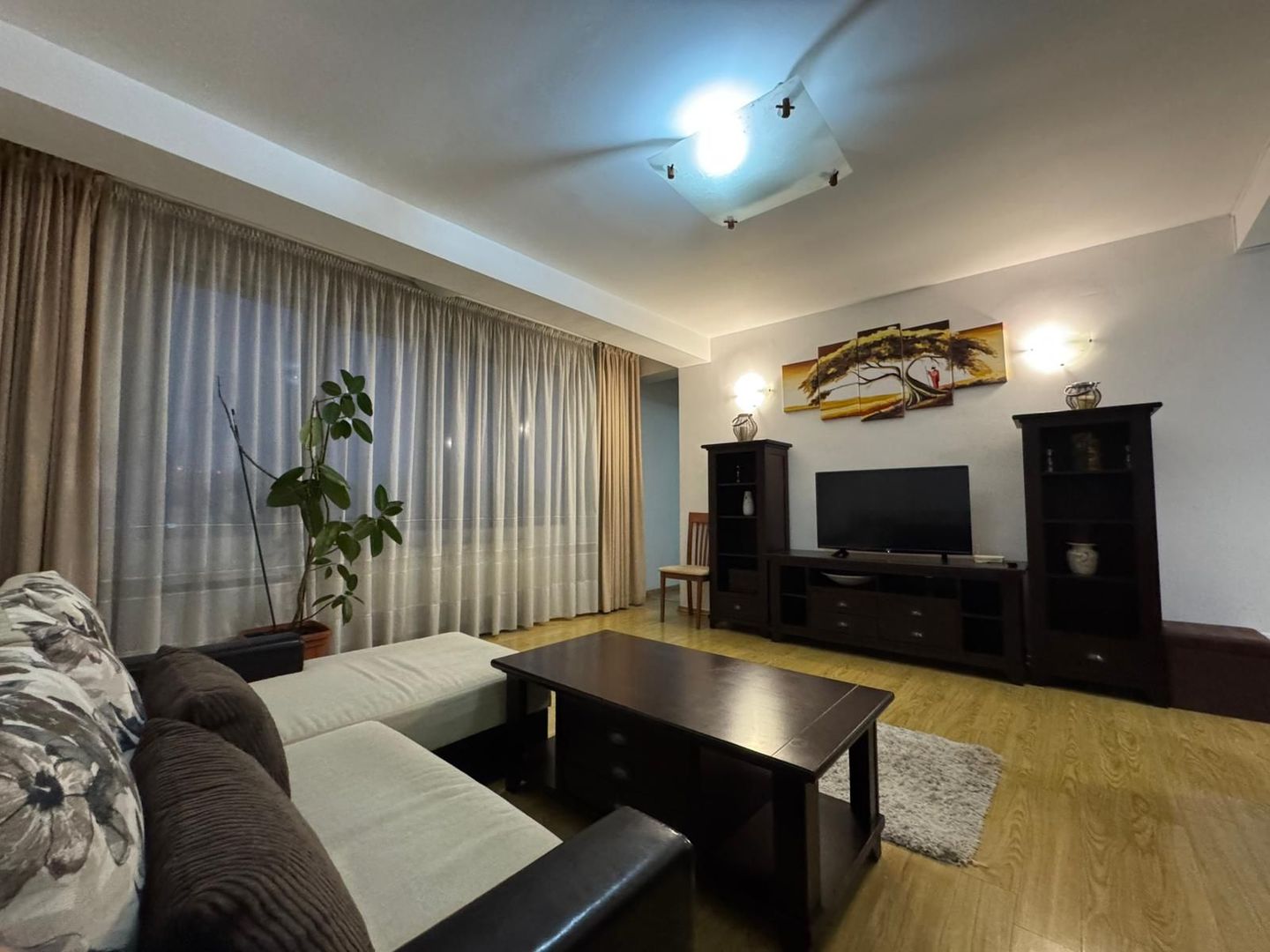3 camere + LOC DE PARCARE inclus || DOROBANTI - Poză 4