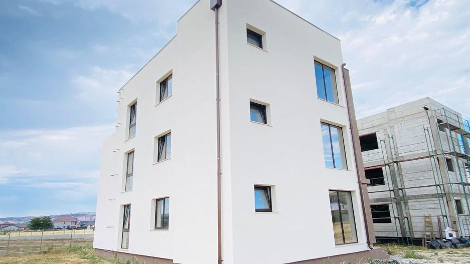 3 apartamente de vânzare | 3 camere | Terase | Finisat / Semifinisat - Poză 2