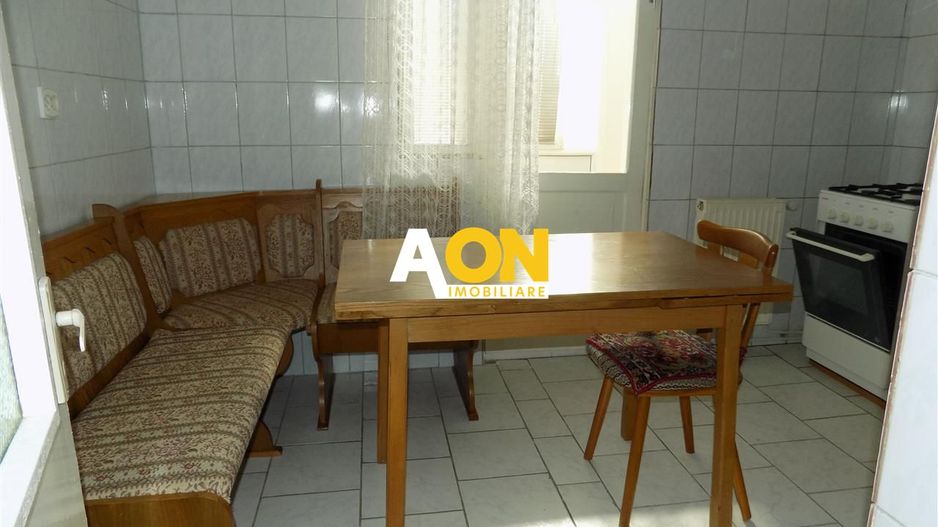 Apartament 3 cameredecomandat sub Stadion - Poză 3