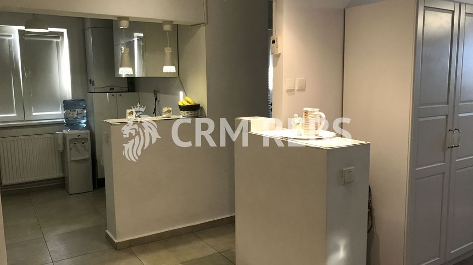 Apartament cu 4 camere de vânzare în zona Basarab - Poză 5