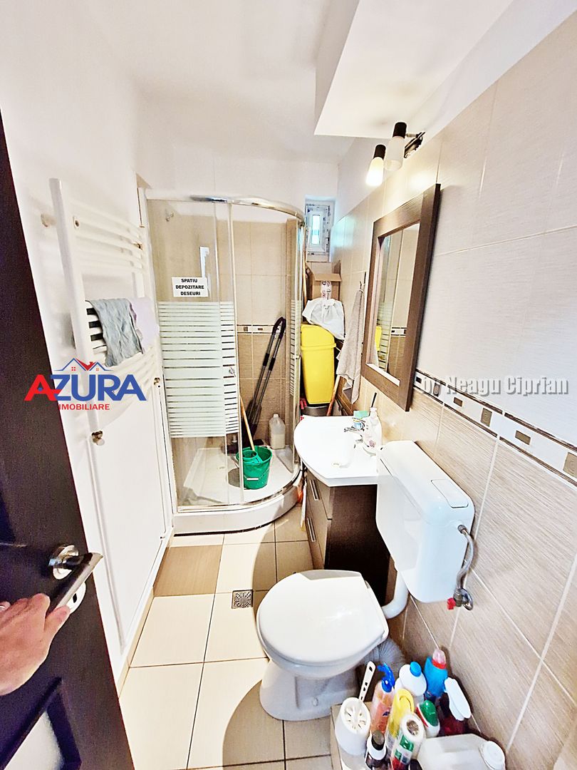 AZURA Imobiliare - Spatiu Comercial Bulevard Central Pitesti - Poză 10