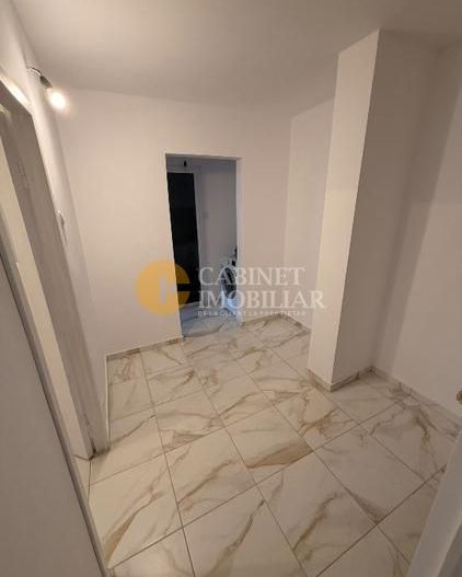 2 camere decomandat - Etaj 1/4 - Nicolina 1 - Renovat - Poză 2