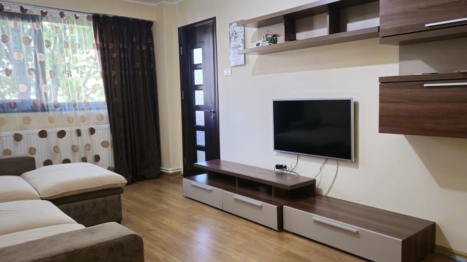 De închiriat apartament cu 2 camere, etajul 1 - Zona Nae Leonard - Poză 1