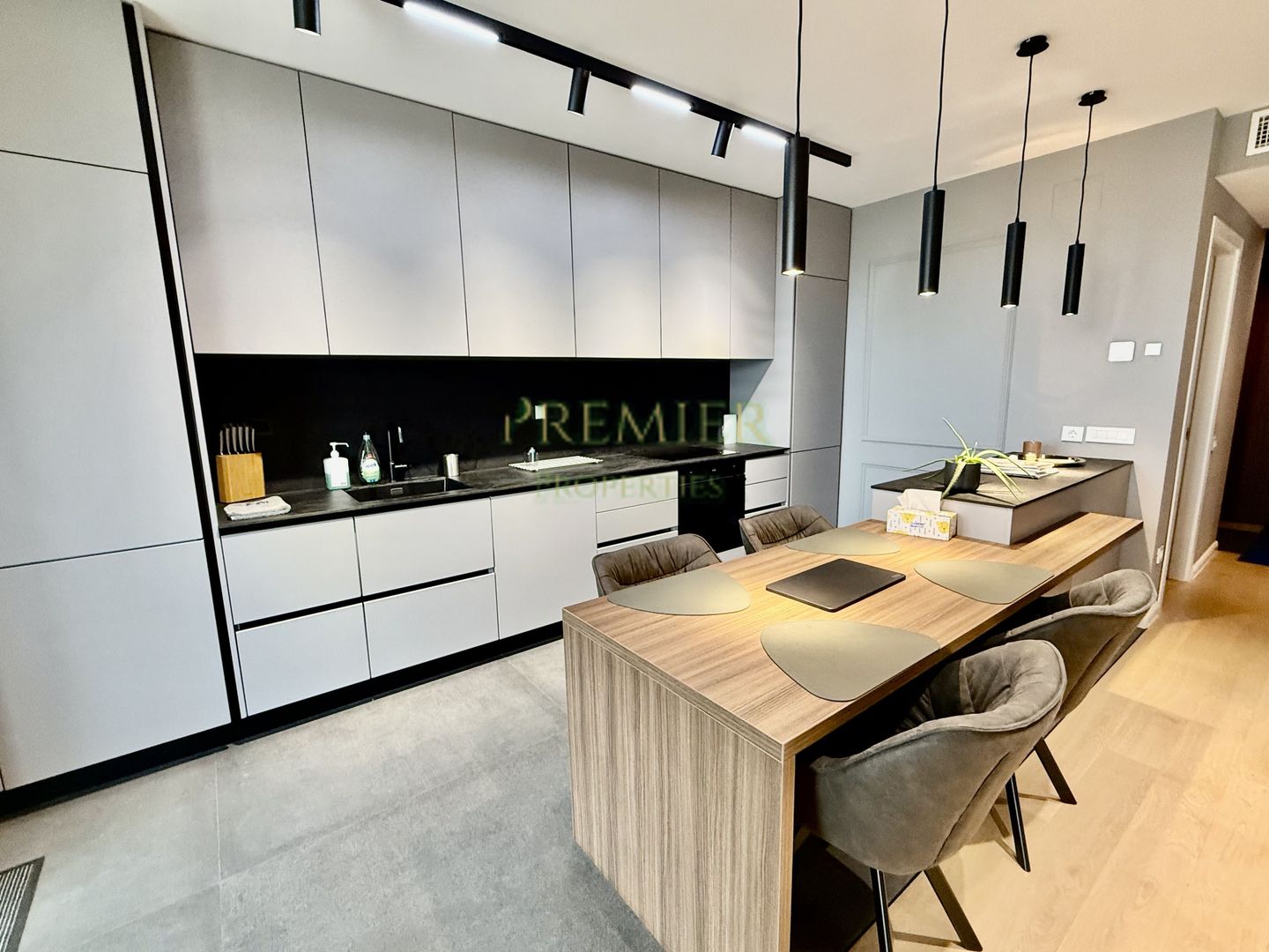 Apartament design lux tera 89mp vedere libera - Poză 5