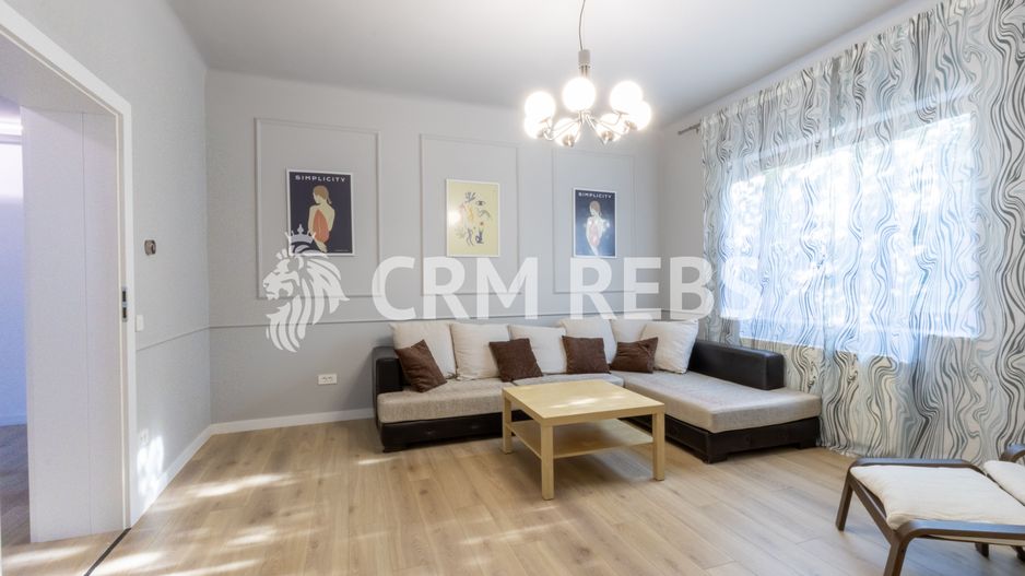 Hotel de vanzare cu priveliste la mare - Poză 3