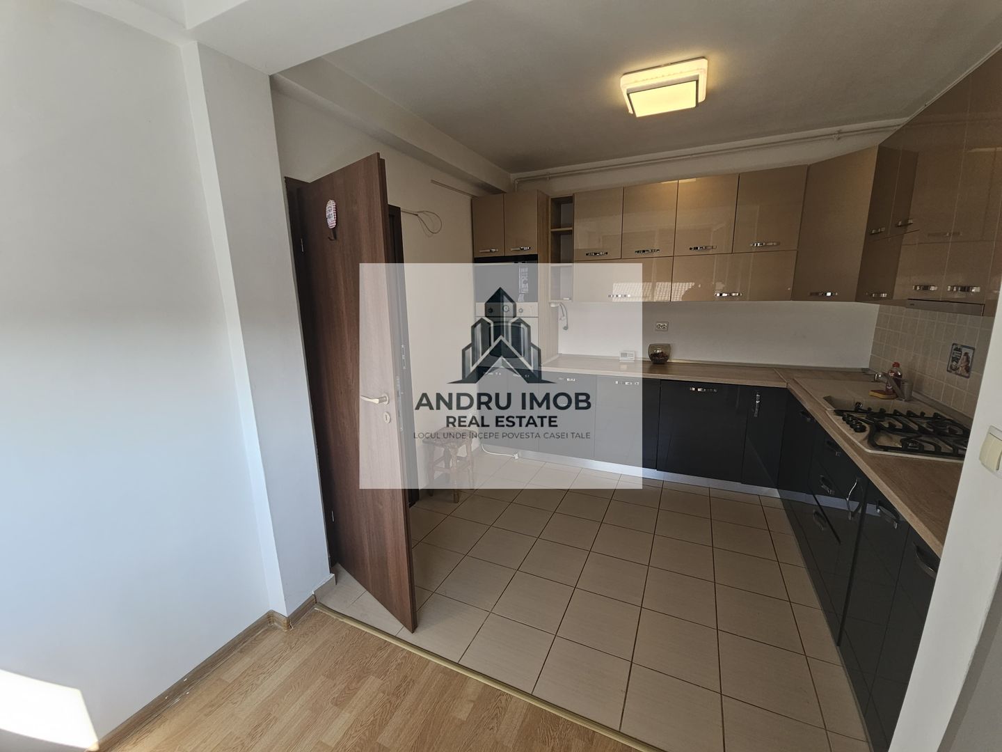 Apartament 3 Camere Semidecomandat|Loc Parcare Inclus|Drumul Fermei - Poză 11