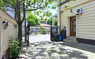 Hotel cu 16 camere de vanzare | Ultracentral, Ploiesti I Investitie - Poză 2