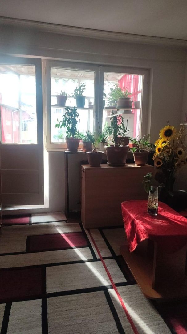 Apartament cu 3 camere zona Sagului - Poză 6