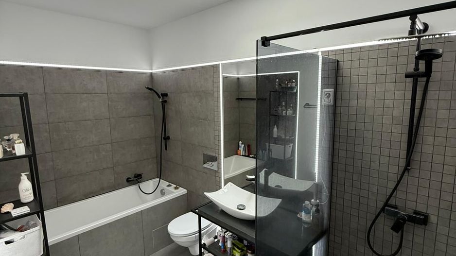 Piscină | Mobilată complet | Panouri solare | 3 băi și terasă închisă - Poză 15