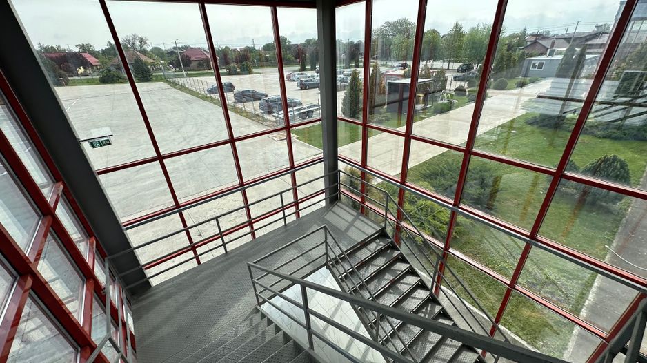 Hala pentru producție + birouri   10.000 mp - Poză 7