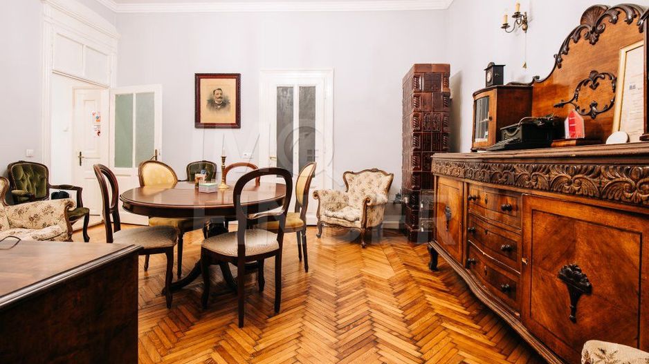 Vanzare apartament cu o camera ultracentral, ideal locuința sau birou - Poză 3