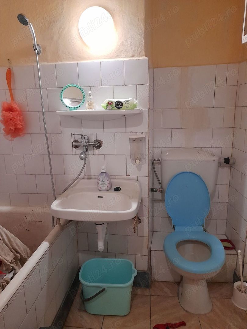 Apartament 2 camere et 4 - Poză 1