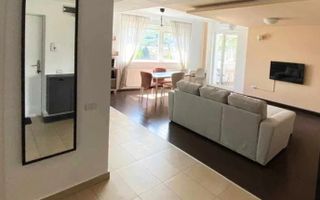 Un apartament care bifează exact ce contează spațiu lumină liniște și parcare - Poză 4