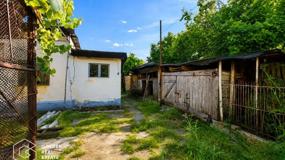 Casa cu teren de 420 mp, localitatea Paulis - Poză 17
