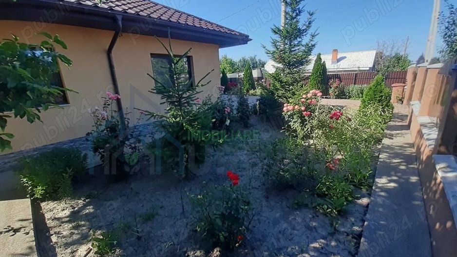 Casă de vânzare - Poză 4