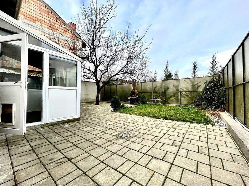 Casǎ individuală lângǎ Iulius Town - Poză 26