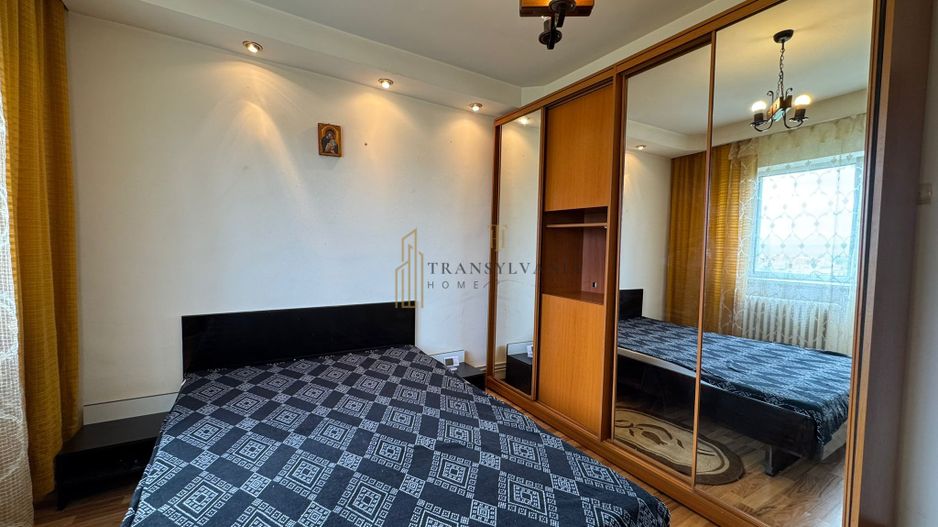 Apartament 2 camere decomandat, etaj intermediar, Cartier Vasile Aaron - Poză 4