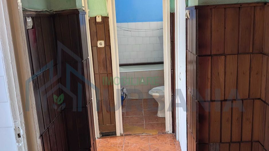 Apartament 2 camere decomandat, 36 mp, etaj 5/10, Alexandru cel Bun, Iași – 80.000 EUR, liber și de renovat - Poză 4