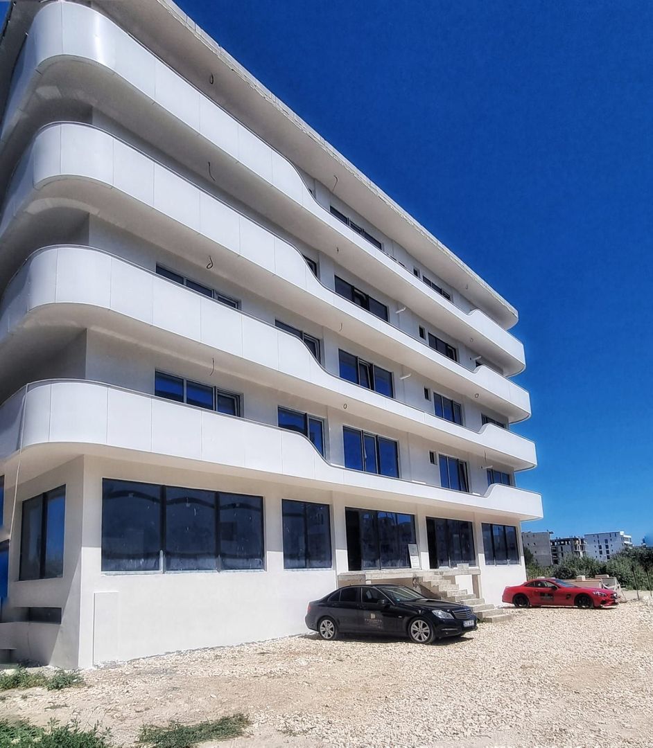 Apartamente cu vedere la mare - Poză 3